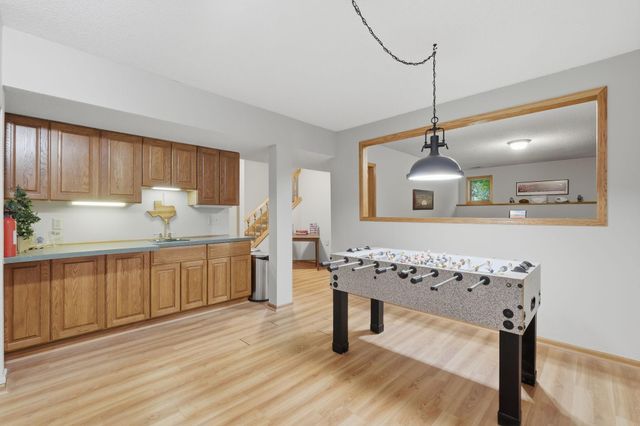 1364 Chatterton Court, Eagan, MN 55123