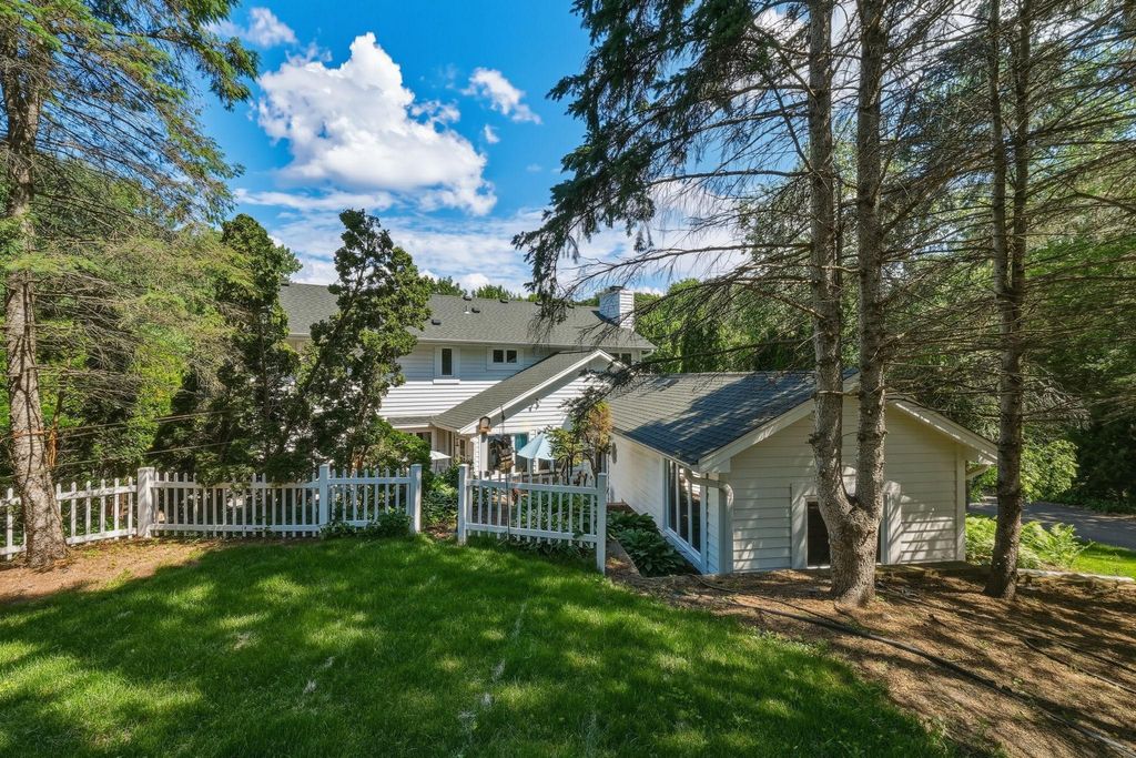 1364 Chatterton Court, Eagan, MN 55123 — photo 3