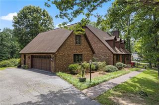304 Cascade Drive, High Point, NC 27265
