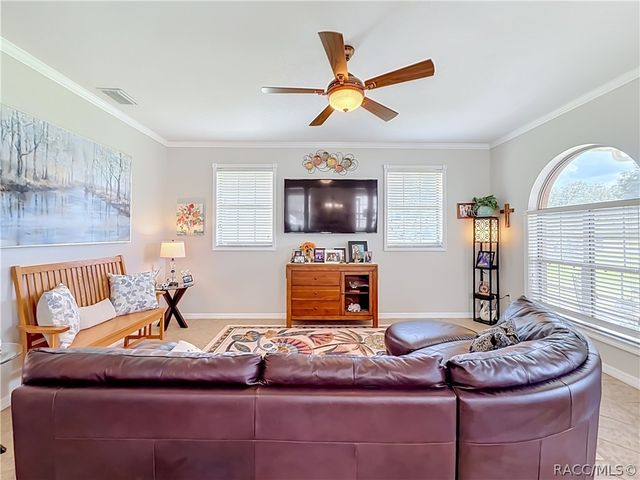 803 Crestview Circle N, Wildwood, FL 34785