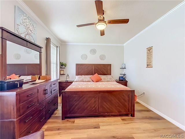 803 Crestview Circle N, Wildwood, FL 34785