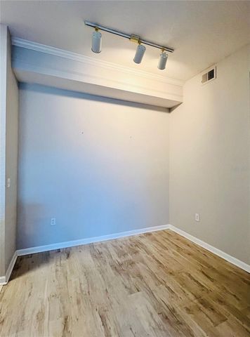 17112 CARRINGTON PARK DRIVE 933, Tampa, FL 33647