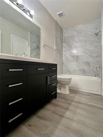 17112 CARRINGTON PARK DRIVE 933, Tampa, FL 33647