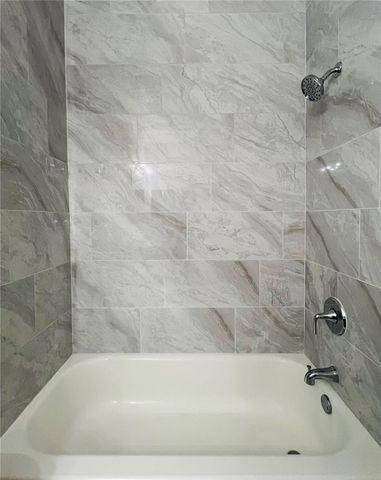 17112 CARRINGTON PARK DRIVE 933, Tampa, FL 33647