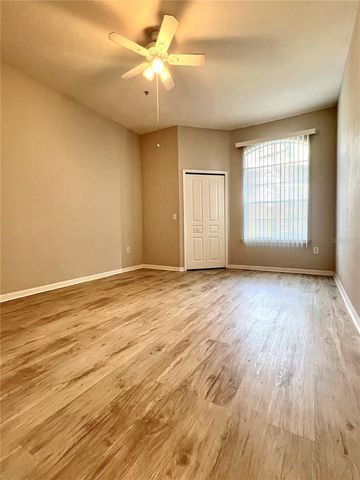 17112 CARRINGTON PARK DRIVE 933, Tampa, FL 33647