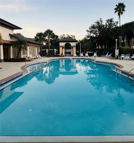 17112 CARRINGTON PARK DRIVE 933, Tampa, FL 33647