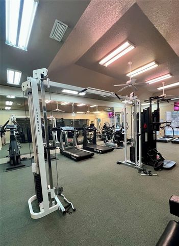 17112 CARRINGTON PARK DRIVE 933, Tampa, FL 33647