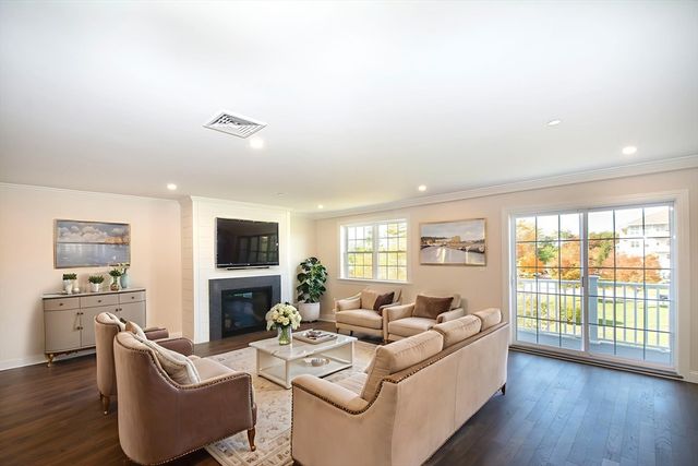 2 Proprietor's Drive 27, Marshfield, MA 02050