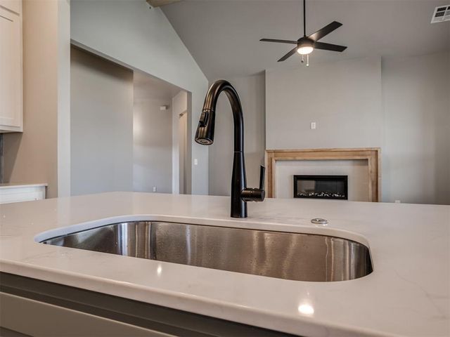 11917 Rockbed Drive, Yukon, OK 73099