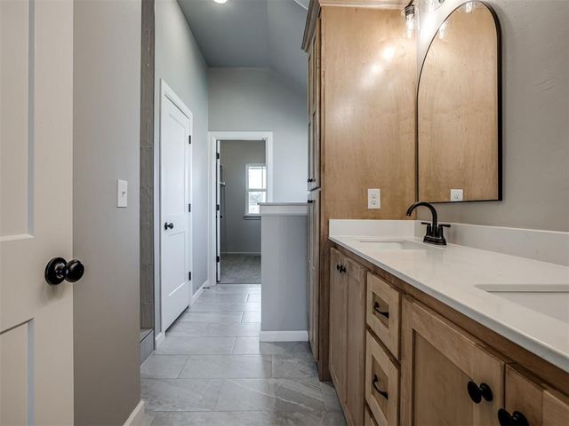 11917 Rockbed Drive, Yukon, OK 73099