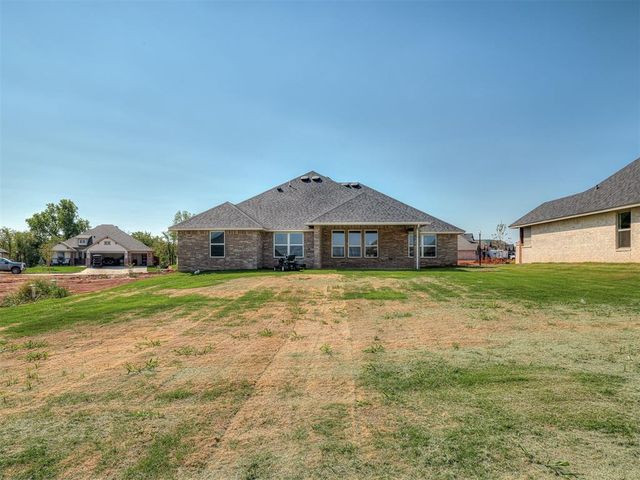 11917 Rockbed Drive, Yukon, OK 73099
