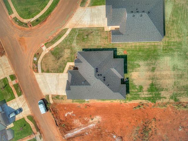 11917 Rockbed Drive, Yukon, OK 73099
