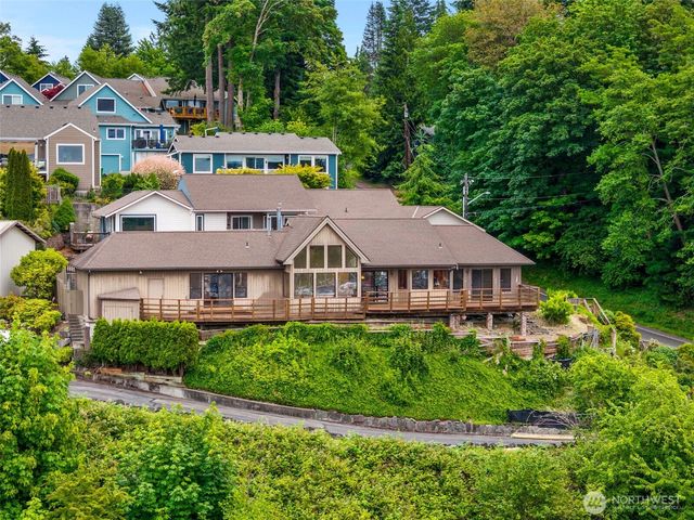 812 San Francisco Avenue NE, Olympia, WA 98506