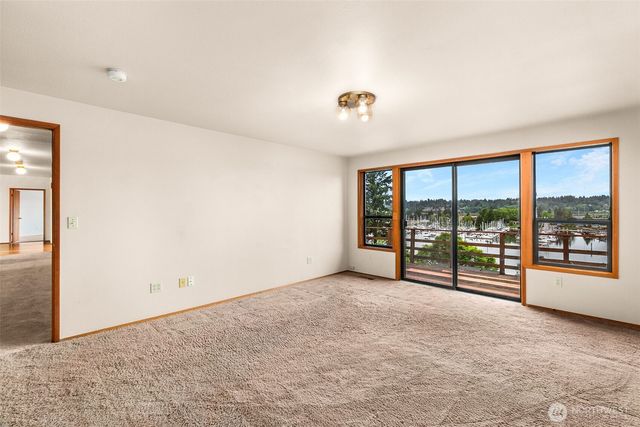 812 San Francisco Avenue NE, Olympia, WA 98506