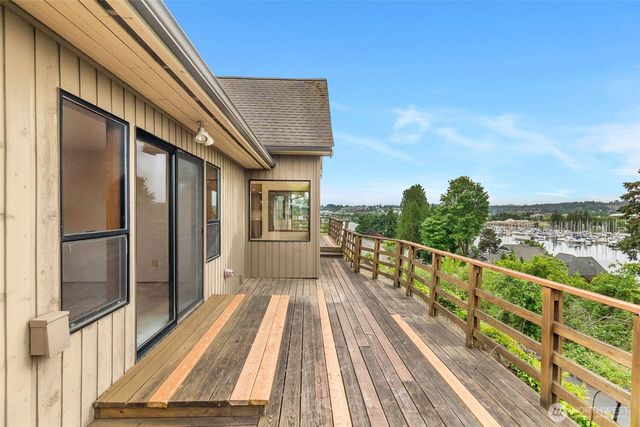 812 San Francisco Avenue NE, Olympia, WA 98506