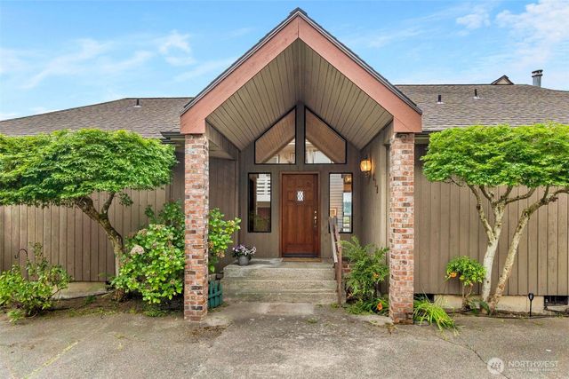 812 San Francisco Avenue NE, Olympia, WA 98506