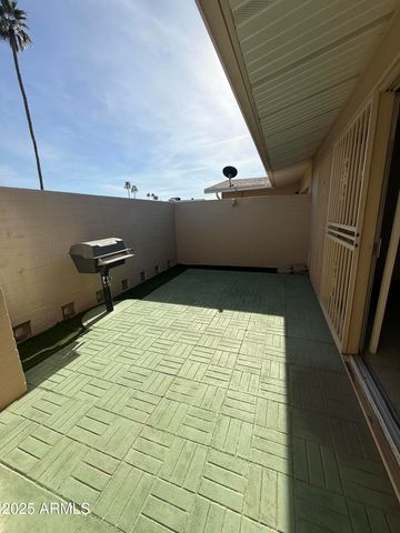 14023 N NEWCASTLE Drive, Sun City, AZ 85351