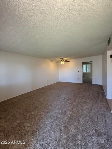 14023 N NEWCASTLE Drive, Sun City, AZ 85351