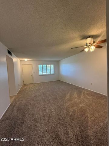 14023 N NEWCASTLE Drive, Sun City, AZ 85351