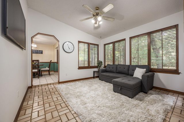 2515 Edgewater Drive, Niceville, FL 32578