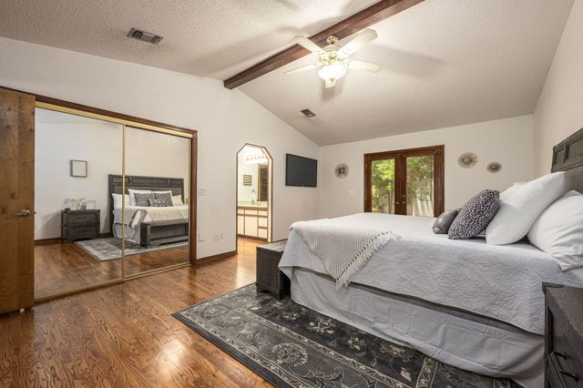 2515 Edgewater Drive, Niceville, FL 32578