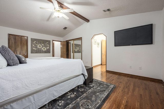 2515 Edgewater Drive, Niceville, FL 32578