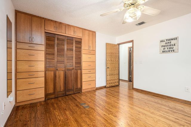 2515 Edgewater Drive, Niceville, FL 32578