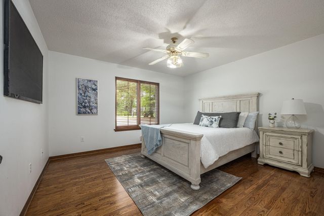 2515 Edgewater Drive, Niceville, FL 32578