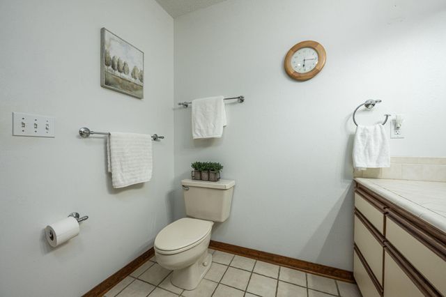 2515 Edgewater Drive, Niceville, FL 32578