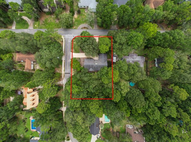2515 Edgewater Drive, Niceville, FL 32578