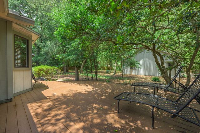 2515 Edgewater Drive, Niceville, FL 32578