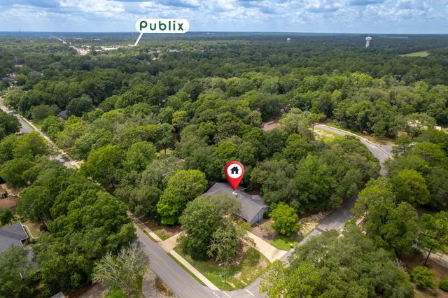 2515 Edgewater Drive, Niceville, FL 32578