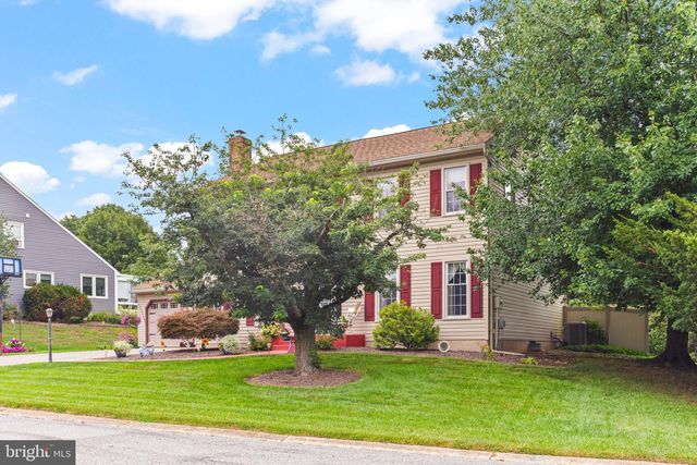 680 HAMPSTEAD CT, York, PA 17403