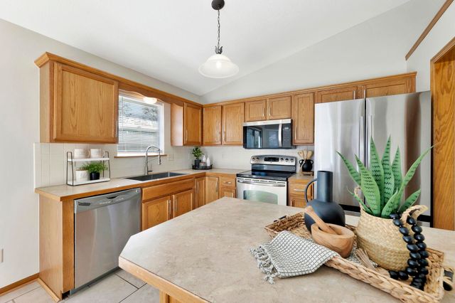 6105 W 34th St N, Wichita, KS 67205