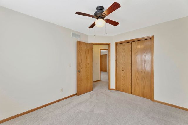 6105 W 34th St N, Wichita, KS 67205