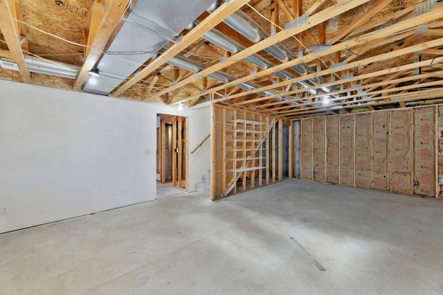 6105 W 34th St N, Wichita, KS 67205