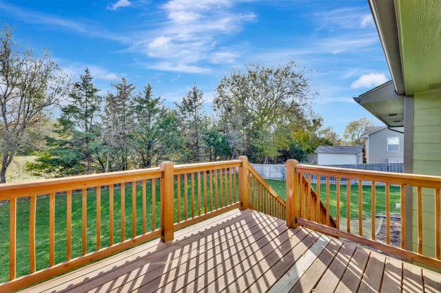 6105 W 34th St N, Wichita, KS 67205