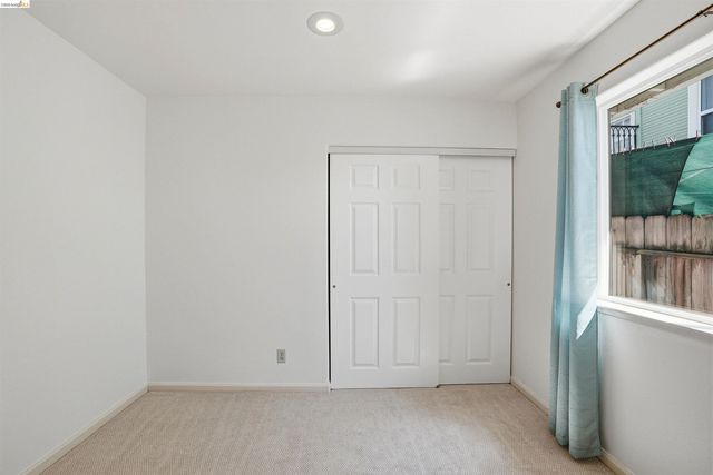 3012 Minna Ave, Oakland, CA 94619