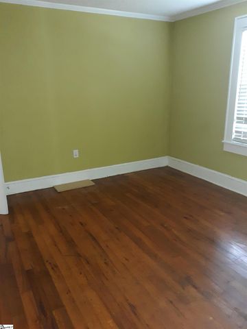 114 N Owens Street, Clinton, SC 29325