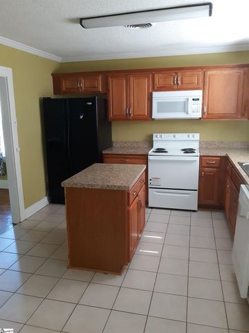 114 N Owens Street, Clinton, SC 29325