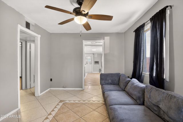 931 S DREW Street, Mesa, AZ 85210