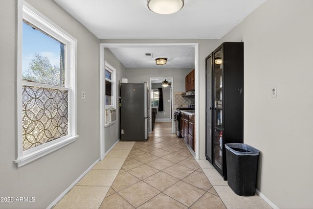 931 S DREW Street, Mesa, AZ 85210