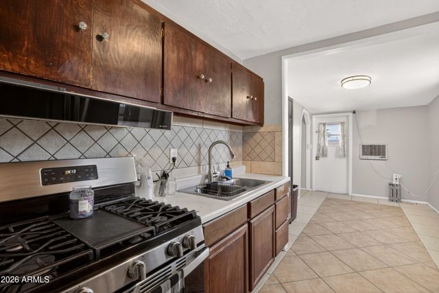 931 S DREW Street, Mesa, AZ 85210