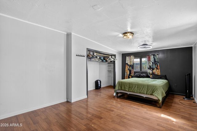 931 S DREW Street, Mesa, AZ 85210