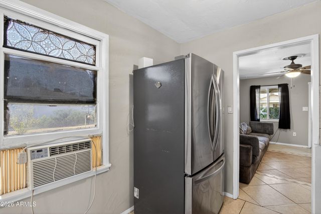 931 S DREW Street, Mesa, AZ 85210