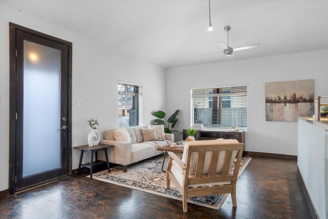 1108 12th Street NW, Albuquerque, NM 87104