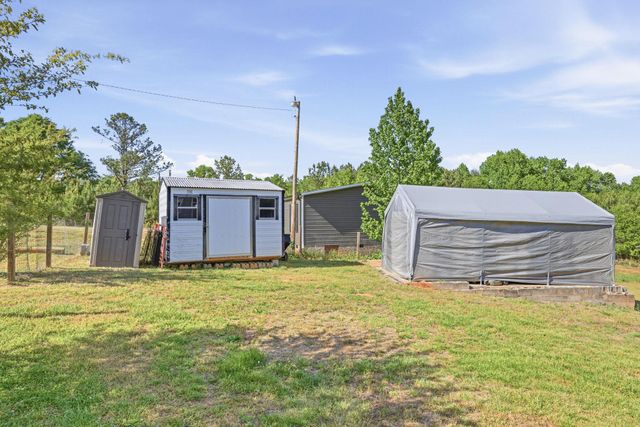 335 Guernsey Lane, Spartanburg, SC 29306