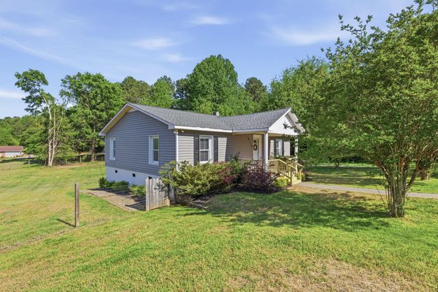 335 Guernsey Lane, Spartanburg, SC 29306