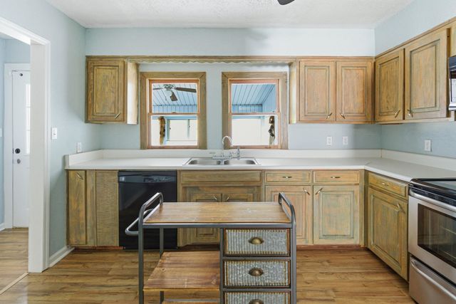 335 Guernsey Lane, Spartanburg, SC 29306