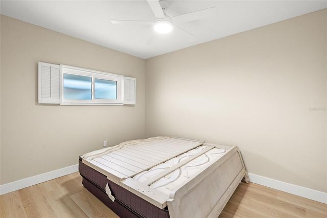 5823 TIDEWOOD AVENUE 19, Sarasota, FL 34231
